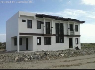 Pueblo de Oro park place pic 1